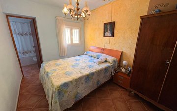 Property slide 28
