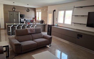 Property slide 29