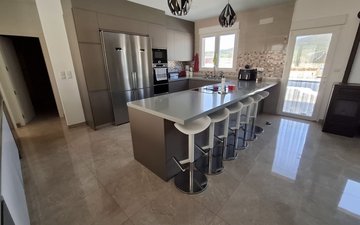 Property slide 34