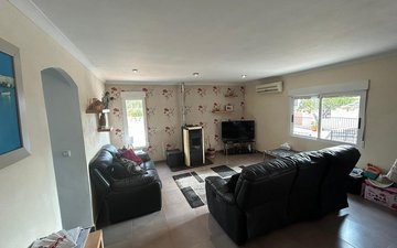Property slide 29