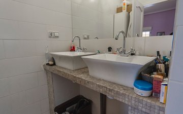 Property slide 34