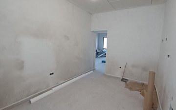 Property slide 6