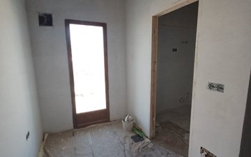 Property slide 22
