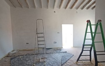 Property slide 14