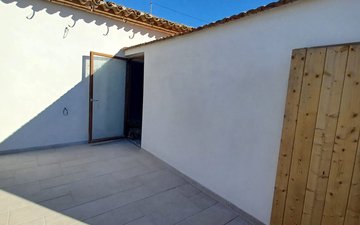 Property slide 24