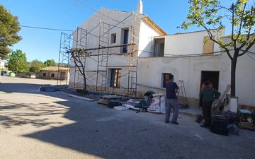 Property slide 28