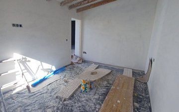 Property slide 33