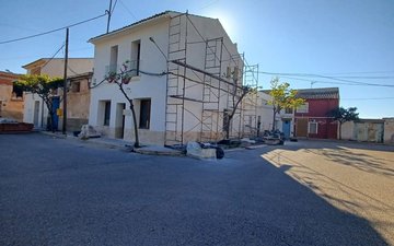 Property slide 30