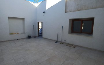 Property slide 38