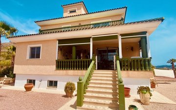 Property slide 39