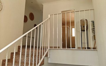 Property slide 32