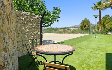 Property slide 46