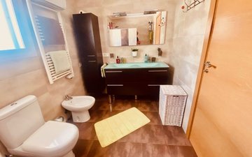 Property slide 36