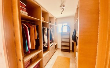 Property slide 46