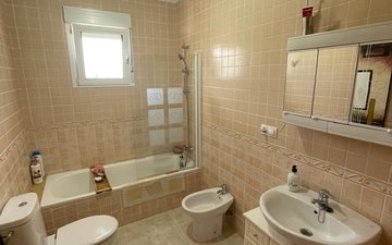 Property slide 40