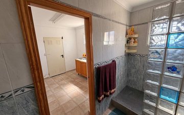 Property slide 21