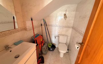 Property slide 14