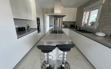 Property slide 35
