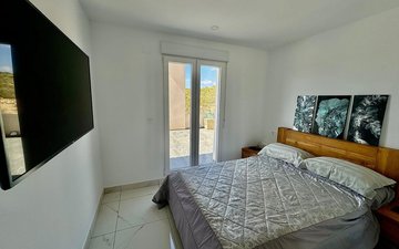 Property slide 48