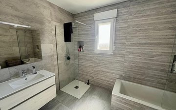 Property slide 30