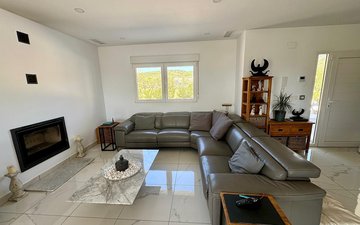 Property slide 37