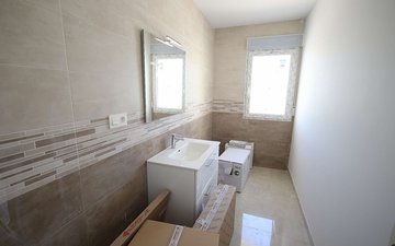 Property slide 16