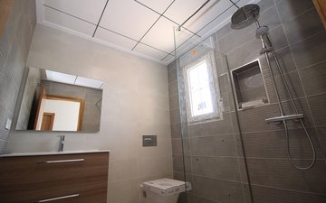 Property slide 21