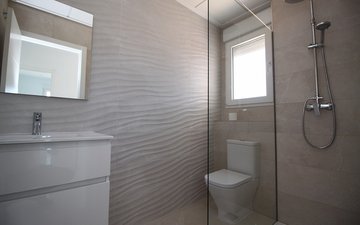 Property slide 19