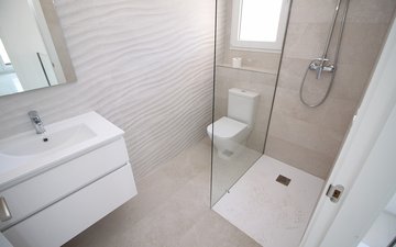 Property slide 20