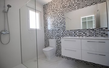 Property slide 14