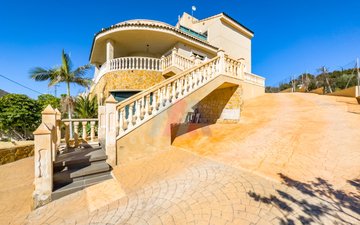 Property slide 50
