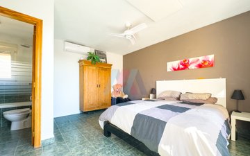 Property slide 35