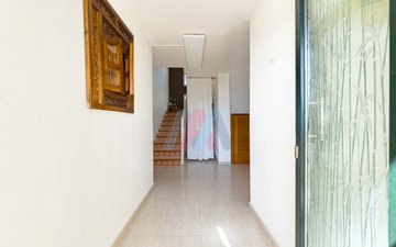 Property slide 31