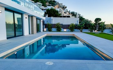 Property slide 8
