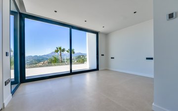 Property slide 21