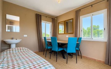 Property slide 40