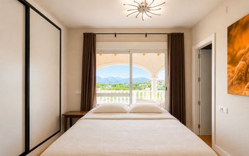 Property slide 31