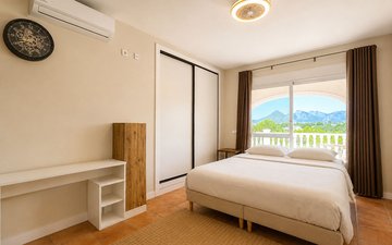 Property slide 30