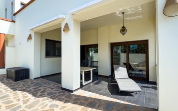 Property slide 16