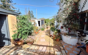 Property slide 24