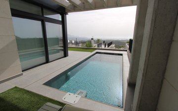 Property slide 21