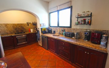 Property slide 39