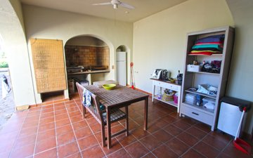 Property slide 40