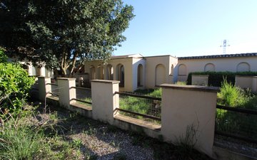 Property slide 48