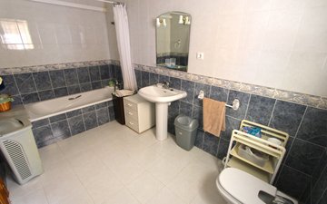 Property slide 31
