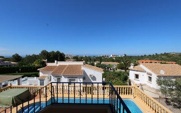 Property slide 10