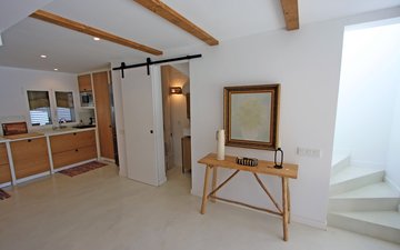 Property slide 21