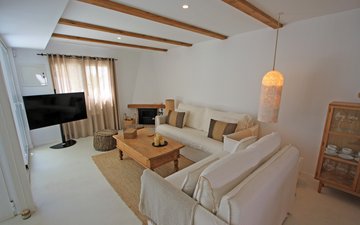 Property slide 9
