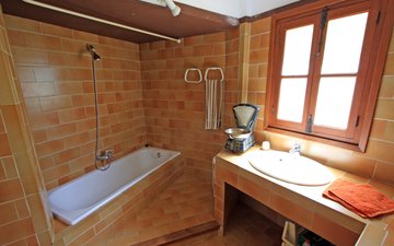 Property slide 21