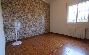 Property slide 17